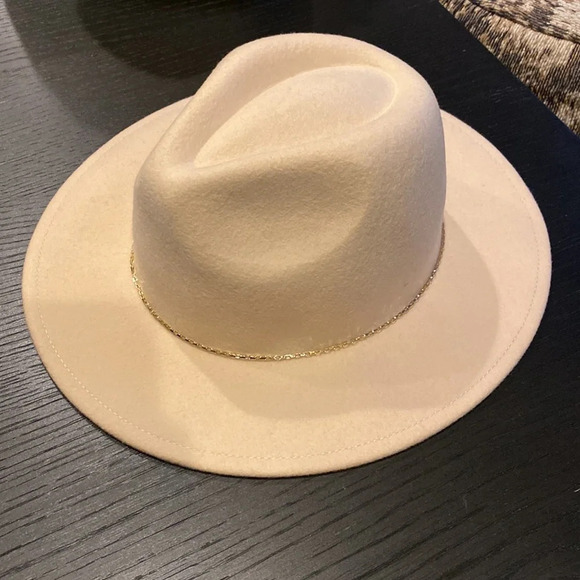 NWT J Crew Women’s Medium/Large Sand Wool Fedora with Chain main image 4